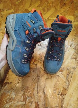 Трекинговые кожаные замшевые ботинки на мембране не промокаемые lowa gore-tex