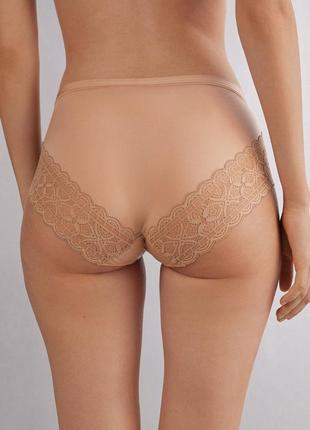 Трусики с высокой талией из сверхлегкой микрофибры с кружевом intimissimi