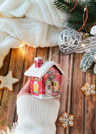 Ялинкова іграшка з папьє маше ′чарівний будиночок №3′