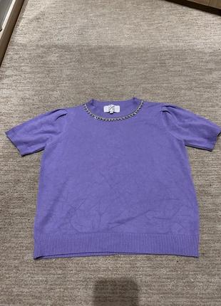 Футболка с камнями