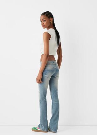 Джинсы клеш bershka3 фото