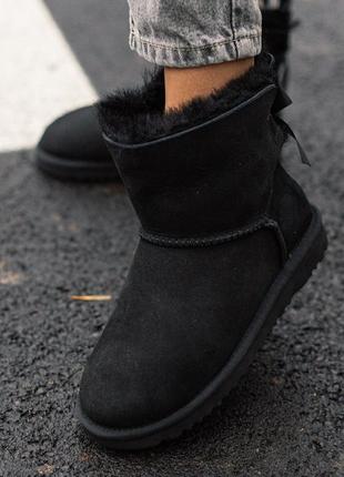 Женские чёрные угги ugg mini bailey bow ii boot black