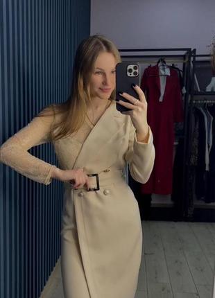 Сукня плаття з мереживом