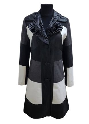 Женское пальто dolce&gabbana, размир м