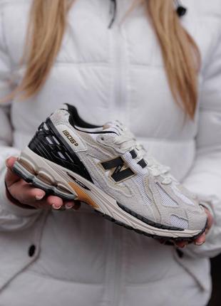 Жіночі кросівки new balance 1906d