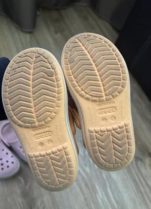 Crocs 4