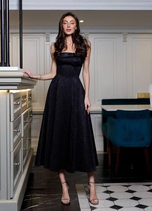 Невероятное вечернее платье