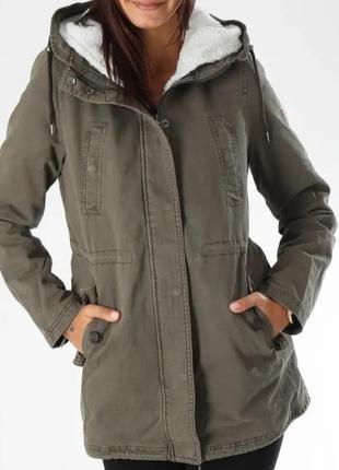 Шикарная демисезонная парка цвета хаки superdry the rookie, оригинал, молниеносная отправка