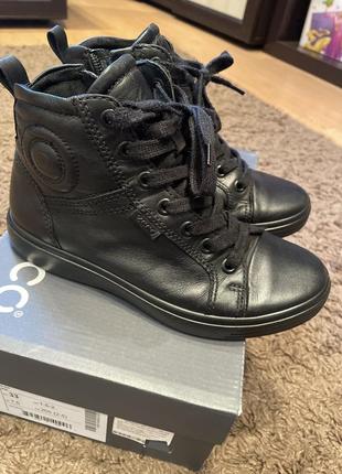 Черевички ecco