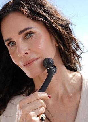 Электронный ультразвуковой ролик для лица geske sonic facial roller 4в1
