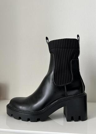 Ботильоны zara размер 38 как новые!