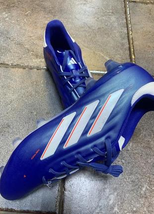 Футбольні бутси