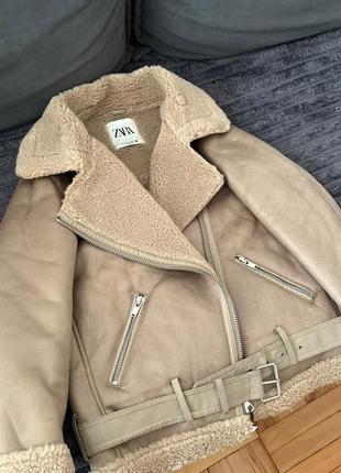 Дубленка zara новая бежевая дубленка авиатор