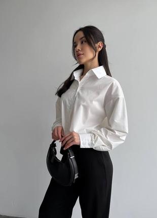 Базовая белая рубашка