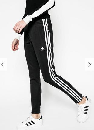 Женские спортивные штаны адидас брюки три полоски adidas