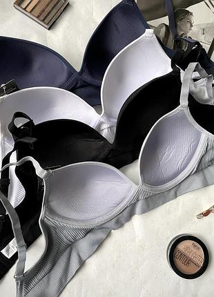 Бюстгальтер топ4 фото