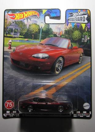 Тематична машинка hot wheels '04 mazda mazdaspeed