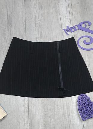 Жіноча спідниця чорна в смужку розмір m (46)