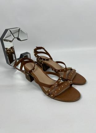 Новые босоножки на небольшом блочном каблуке с круглым носком new look🔥