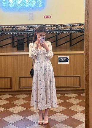 Шовкова сукня