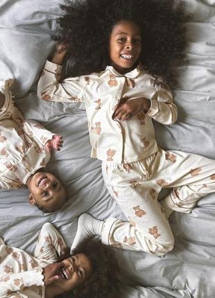 Zara пижама 8/9 р, 130 см