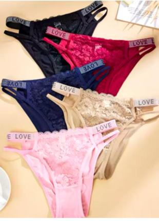 Набір жіночих трусиків ж мереживом