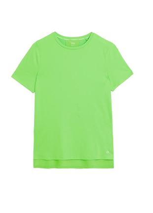Фирменная футболка для свободного движения и подарка. marks spenser 12APM (44-46)