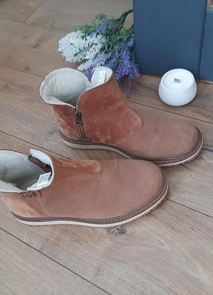 Черевики жіночі шкіряні