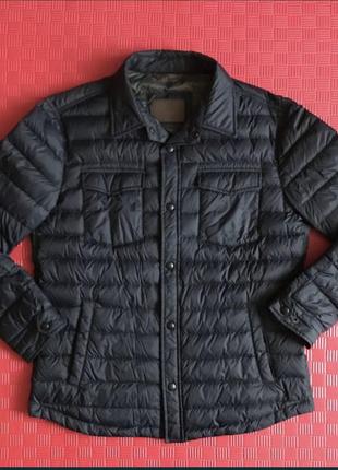 Надлегкий пуховик massimo dutti