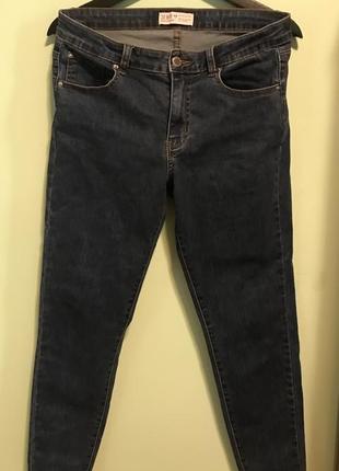 Женские джинсы primark, m