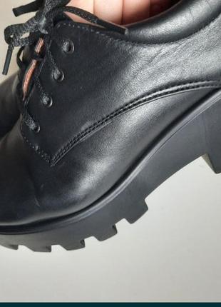 Кожаные туфли 37 р 5