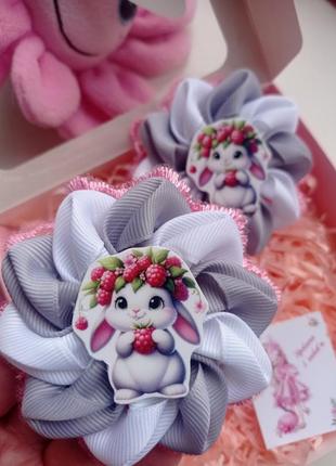 Бантики с зайчиками