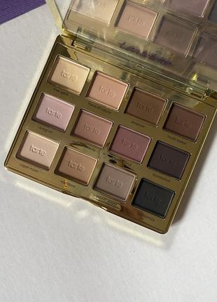 Палетка tartelette amazonian clay matte palette4 фото