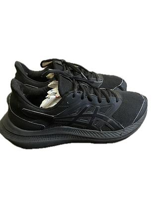 Кроссовки asics