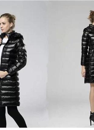 Пуховое пальто с капюшоном