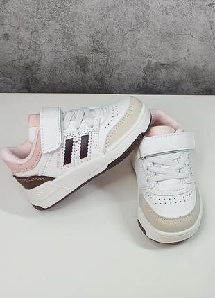 Дитячі кросівки для дівчинки кеди2 фото