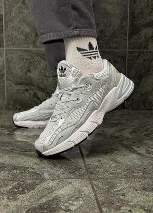 Кросівки adidas astir