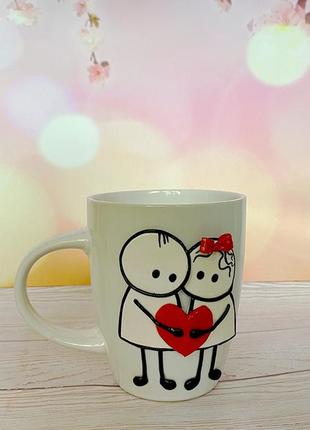 Чашка с 3д декором с влюбленными, что держат сердечко, подарочная чашка, день валентина