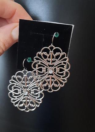 Серьги / бижутерия6 фото