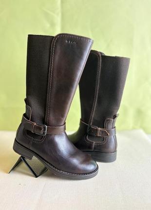 Geox детские сапоги на девушку