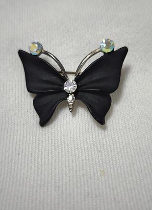 Брошь бабочка