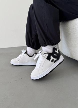Dc shoes court graffik white