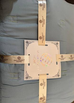 Отличный комплект с полноценным одеялом, мустанг