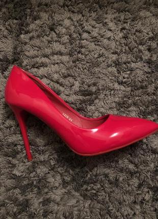 Туфли новые