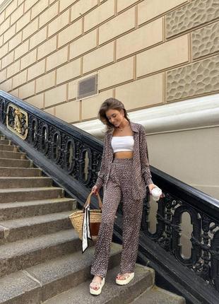 Шелковый костюмчик