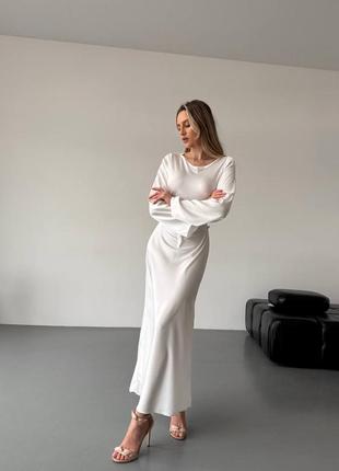 Белоснежное платье