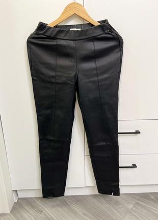 Брюки из искусственной кожи