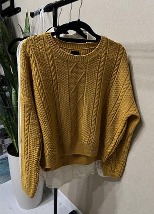 Светр укорочений