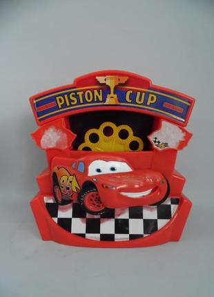 Машинка пускает мыльные бульки*