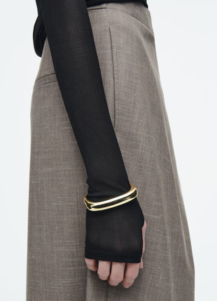 Массивный браслет с позолотой cos 1271820001